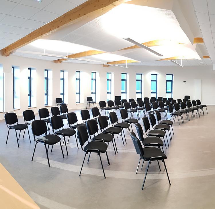 salle de réunion amphithéâtre compiegne carré des batisseurs